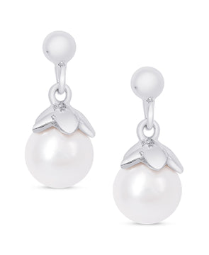 Freshwater Pearl Dangle Earrings in Sterling Silver